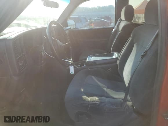 ✅ 2000 Chevrolet Silverado 1500 LS • VIN: 2GCEC19T8Y1152589 • Lot: 80526935. Listed on Copart with 279,351 mi. Free auction sales archive from the USA and detailed vehicle history report at DreamBid. Image 7.