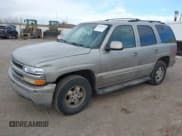 ✅ 2001 Chevrolet Tahoe LS • VIN: 1GNEK13T01J126308 • Lot: 41685879. Wystawiony na IAAI z przebiegiem 263 636 mil. Bezpłatny archiwum sprzedaży aukcyjnych z USA i szczegółowy raport historii pojazdu na DreamBid. Zdjęcie 2.