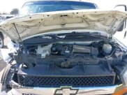 ✅ 2017 Chevrolet Express Cargo • VIN: 1GCWGAFF7H1117779 • Lot: 43076231. Wystawiony na IAAI z przebiegiem 171 178 mil. Bezpłatny archiwum sprzedaży aukcyjnych z USA i szczegółowy raport historii pojazdu na DreamBid. Zdjęcie 10.