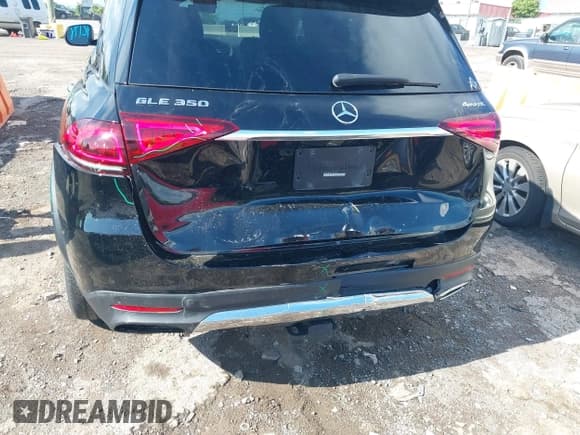 ✅ 2020 Mercedes-Benz GLE 350 • VIN: 4JGFB4KB4LA047648 • Lot: 42198106. Listed on IAAI with 53,148 mi. Free auction sales archive from the USA and detailed vehicle history report at DreamBid. Image 6.