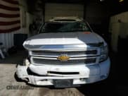 ✅ 2013 Chevrolet Silverado 1500 LTZ • VIN: 3GCPKTE74DG272858 • Lot: 85351035. Wystawiony na Copart z przebiegiem Nie podano. Bezpłatny archiwum sprzedaży aukcyjnych z USA i szczegółowy raport historii pojazdu na DreamBid. Zdjęcie 5.
