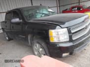 ✅ 2012 Chevrolet Silverado 1500 LTZ • VIN: 3GCPCTE02CG146416 • Lot: 41168217. Wystawiony na IAAI z przebiegiem 195 357 mil. Bezpłatny archiwum sprzedaży aukcyjnych z USA i szczegółowy raport historii pojazdu na DreamBid. Zdjęcie 1.