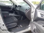 ✅ 2016 Nissan Pathfinder Platinum • VIN: 5N1AR2MN2GC612023 • Lot: 42205715. Listed on IAAI with 121,686 mi. Free auction sales archive from the USA and detailed vehicle history report at DreamBid. Image 5.