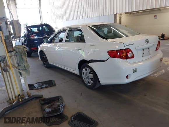 ✅ 2010 Toyota Corolla • VIN: 1NXBU4EE5AZ284210 • Lot: 42334607. Listed on IAAI with 105,246 mi. Free auction sales archive from the USA and detailed vehicle history report at DreamBid. Image 3.
