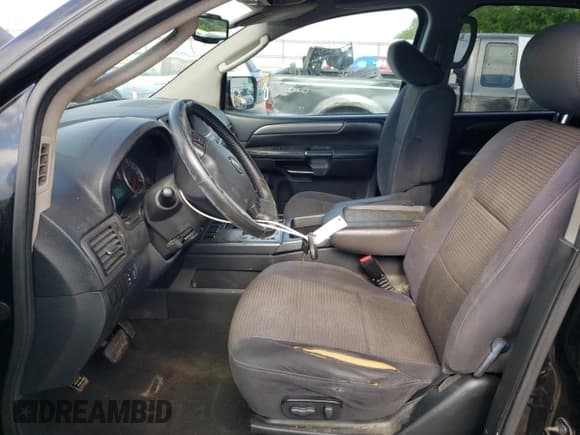 ✅ 2011 Nissan Armada SL • VIN: 5N1AA0NCXBN607609 • Lot: 55838255. Listed on Copart with 145,011 mi. Free auction sales archive from the USA and detailed vehicle history report at DreamBid. Image 7.