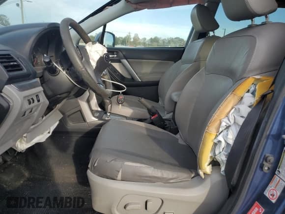 ✅ 2014 Subaru Forester Limited • VIN: JF2SJAHC0EH522910 • Lot: 90108865. Wystawiony na Copart z przebiegiem 79 234 mil. Bezpłatny archiwum sprzedaży aukcyjnych z USA i szczegółowy raport historii pojazdu na DreamBid. Zdjęcie 7.