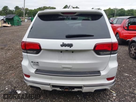 ✅ 2020 Jeep Grand Cherokee Overland • VIN: 1C4RJFCG7LC425895 • Lot: 43010685. Listed on IAAI with 50,820 mi. Free auction sales archive from the USA and detailed vehicle history report at DreamBid. Image 16.