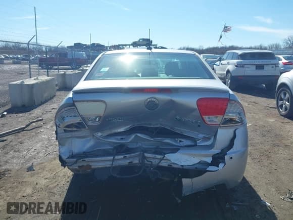 ✅ 2010 Mercury Milan Hybrid • VIN: 3MEDM0L37AR645773 • Lot: 41692785. Listed on IAAI with 99,510 mi. Free auction sales archive from the USA and detailed vehicle history report at DreamBid. Image 17.