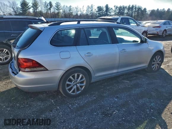 ✅ 2012 Volkswagen Jetta SE • VIN: 3VWPP7AJ0CM673797 • Lot: 94738845. Listed on Copart with 106,741 mi. Free auction sales archive from the USA and detailed vehicle history report at DreamBid. Image 3.