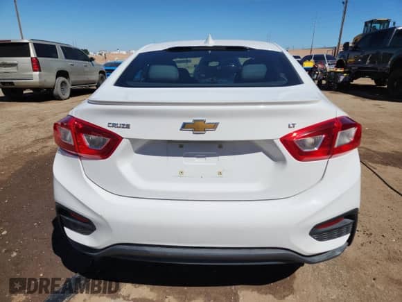 ✅ 2017 Chevrolet Cruze LT • VIN: 1G1BE5SM1H7258515 • Lot: 81238725. Listed on Copart with 187,219 mi miles. Access the free auction sales archive from the USA and view a detailed vehicle history report at DreamBid. Image 6.