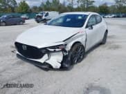 ✅ 2023 Mazda 3 S Preferred • VIN: JM1BPALM3P1600072 • Lot: 41515712. Wystawiony na IAAI z przebiegiem 35 007 mil. Bezpłatny archiwum sprzedaży aukcyjnych z USA i szczegółowy raport historii pojazdu na DreamBid. Zdjęcie 2.