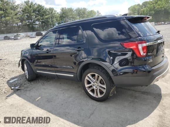 ✅ 2017 Ford Explorer XLT • VIN: 1FM5K8D86HGD75307 • Lot: 55724885. Listed on Copart with Not provided. Free auction sales archive from the USA and detailed vehicle history report at DreamBid. Image 2.