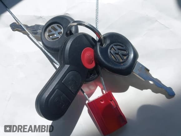 ✅ 1999 Volkswagen Jetta • VIN: 3VWPB81H8XM207137 • Lot: 43034643. Listed on IAAI with 94,988 mi. Free auction sales archive from the USA and detailed vehicle history report at DreamBid. Image 11.