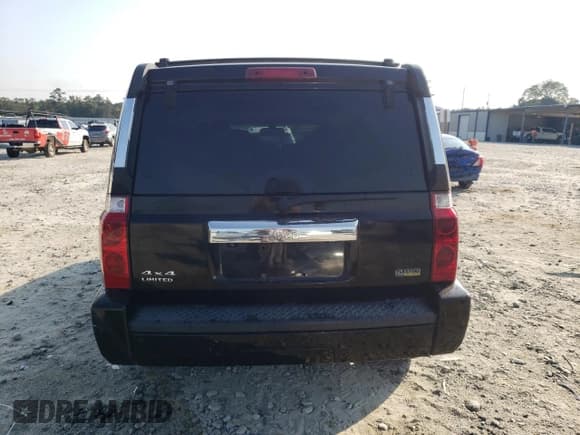 ✅ 2007 Jeep Commander Limited • VIN: 1J8HG58P97C573381 • Лот: 81005825. Опубликован ранее на Copart с пробегом 131 296 миль. Бесплатный доступ к архиву аукционных продаж из США и подробный отчёт об истории автомобиля на DreamBid. Изображение 6.
