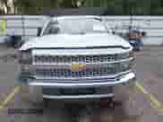 2019 Chevrolet Silverado 2500HD Work Truck z VIN 2GC2KREG1K1180903, wystawiony jako IAAI lot #42877345 z przebiegiem 97 028 mil mil oraz . Historia ofert i sprzedaży dostępna na DreamBid. Obrazek 12.