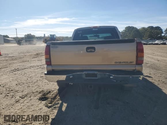 ✅ 2001 Chevrolet Silverado 1500 LS • VIN: 2GCEC19V211214379 • Лот: 82612715. Опубликован ранее на Copart с пробегом Не указан. Бесплатный доступ к архиву аукционных продаж из США и подробный отчёт об истории автомобиля на DreamBid. Изображение 6.