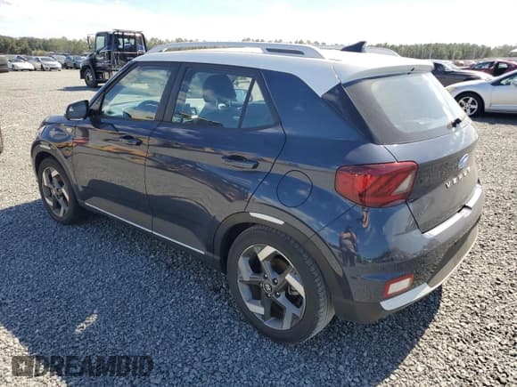 ✅ 2022 Hyundai Venue Limited • VIN: KMHRC8A3XNU170822 • Лот: 77037074. Опубликован ранее на Copart с пробегом Не указан. Бесплатный доступ к архиву аукционных продаж из США и подробный отчёт об истории автомобиля на DreamBid. Изображение 2.