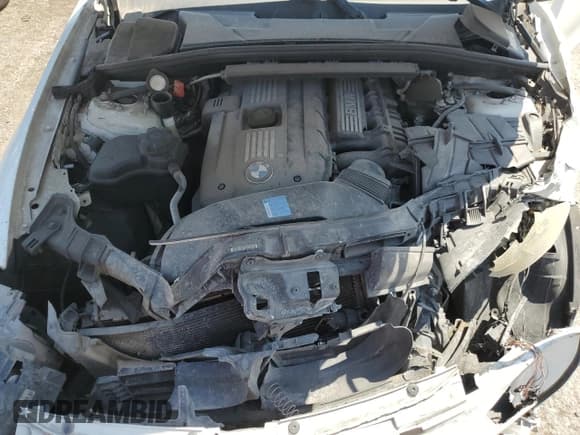 ✅ 2008 BMW 1 Series 128i • VIN: WBAUP73538VF08653 • Lot: 42610365. Listed on Copart with 233,845 mi. Free auction sales archive from the USA and detailed vehicle history report at DreamBid. Image 11.