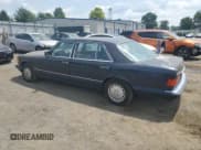 ✅ 1990 Mercedes-Benz 420 SEL • VIN: WDBCA35E7LA535629 • Лот: 66159205. Опубликован ранее на Copart с пробегом 152 634 миль. Бесплатный доступ к архиву аукционных продаж из США и подробный отчёт об истории автомобиля на DreamBid. Изображение 2.