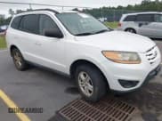 ✅ 2010 Hyundai Santa Fe GLS • VIN: 5NMSG3AB1AH385978 • Лот: 43035924. Опубликован ранее на IAAI с пробегом 277 575 миль. Бесплатный доступ к архиву аукционных продаж из США и подробный отчёт об истории автомобиля на DreamBid. Изображение 1.