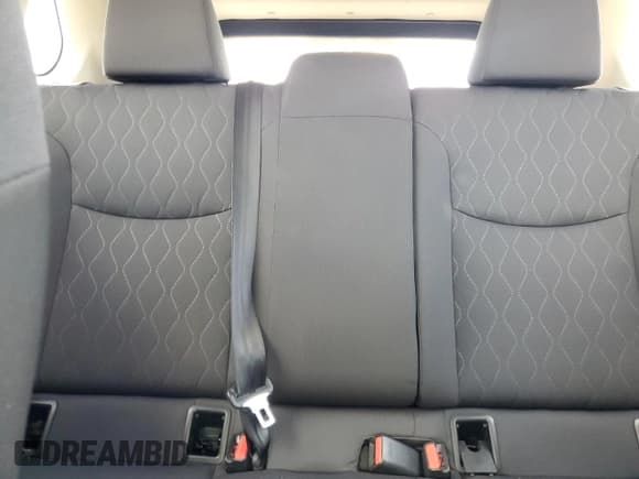 ✅ 2024 Toyota Corolla Cross LE • VIN: 7MUCAAAG7RV093403 • Lot: 80806725. Wystawiony na Copart z przebiegiem 12 152 mil. Bezpłatny archiwum sprzedaży aukcyjnych z USA i szczegółowy raport historii pojazdu na DreamBid. Zdjęcie 10.