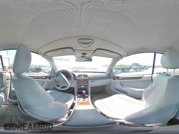 ✅ 2002 Mercedes-Benz CLK 320/430 • VIN: WDBLK65G72T097665 • Lot: 48947465. Wystawiony na Copart z przebiegiem 204 885 mil. Bezpłatny archiwum sprzedaży aukcyjnych z USA i szczegółowy raport historii pojazdu na DreamBid. Zdjęcie 13.