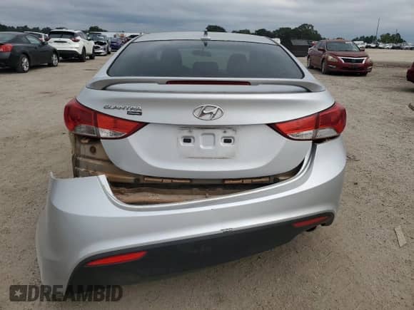 2013 Hyundai Elantra GS z VIN KMHDH6AE3DU023418, wystawiony jako Copart lot #82001965 z przebiegiem 207 188 mil mil oraz Szkoda całkowita • Salvage title. Historia ofert i sprzedaży dostępna na DreamBid. Obrazek 6.