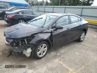 ✅ 2017 Chevrolet Cruze LT • VIN: 1G1BE5SM0H7196928 • Лот: 71119215. Опубликован ранее на Copart с пробегом Не указан. Бесплатный доступ к архиву аукционных продаж из США и подробный отчёт об истории автомобиля на DreamBid. Изображение 1.