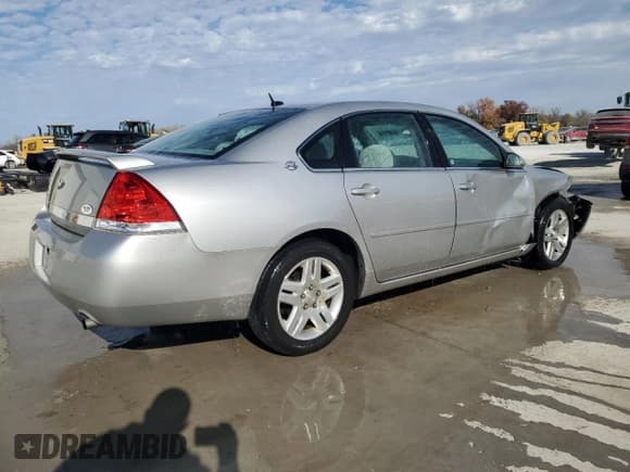 ✅ 2006 Chevrolet Impala LT 3.9L • VIN: 2G1WC581369418054 • Лот: 92167115. Опубликован ранее на Copart с пробегом 146 039 миль. Бесплатный доступ к архиву аукционных продаж из США и подробный отчёт об истории автомобиля на DreamBid. Изображение 3.