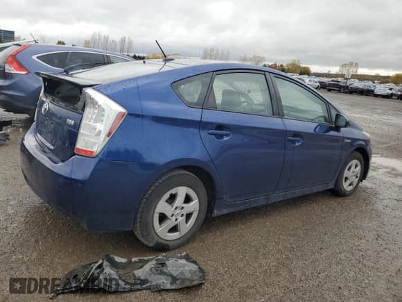 ✅ 2010 Toyota Prius II • VIN: JTDKN3DU5A1107288 • Lot: 90039855. Wystawiony na Copart z przebiegiem 320 418 mil. Bezpłatny archiwum sprzedaży aukcyjnych z USA i szczegółowy raport historii pojazdu na DreamBid. Zdjęcie 3.