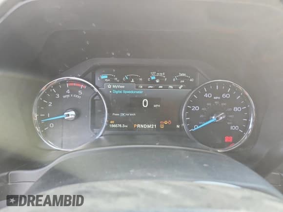 ✅ 2018 Ford F-250 XL • VIN: 1FT7W2BT1JEC91239 • Lot: 80390065. Listed on Copart with 156,576 mi. Free auction sales archive from the USA and detailed vehicle history report at DreamBid. Image 9.