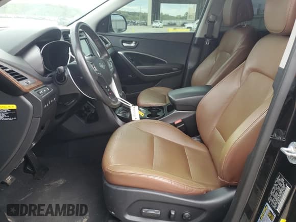 ✅ 2014 Hyundai Santa Fe GLS • VIN: KM8SRDHFXEU066565 • Лот: 73006494. Опубликован ранее на Copart с пробегом 111 603 миль. Бесплатный доступ к архиву аукционных продаж из США и подробный отчёт об истории автомобиля на DreamBid. Изображение 7.