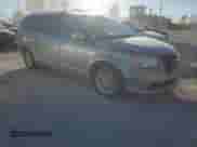 2018 Dodge Grand Caravan SXT z VIN 2C4RDGCG6JR300596, wystawiony jako Copart lot #90603435 z przebiegiem 153 207 mil mil oraz Czysty tytuł • Clean title. Historia ofert i sprzedaży dostępna na DreamBid. Obrazek 4.