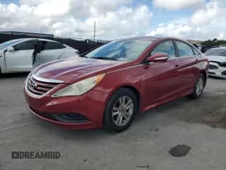 2014 Hyundai Sonata GLS with VIN 5NPEB4AC1EH948465, listed as a Copart auction lot 82322195 with 138,489 mi miles and Salvage title. Bid and sale history available at DreamBid. Image 1.
