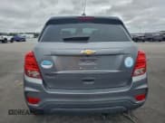 ✅ 2020 Chevrolet Trax LS • VIN: 3GNCJKSBXLL305511 • Lot: 92297895. Listed on Copart with 60,372 mi. Free auction sales archive from the USA and detailed vehicle history report at DreamBid. Image 6.