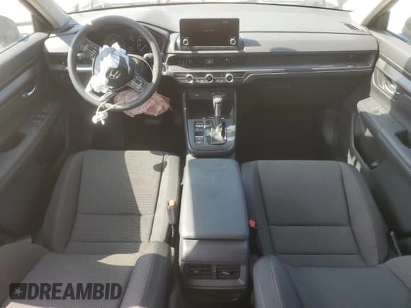 ✅ 2025 Honda CR-V LX • VIN: 7FARS3H2XSE006793 • Лот: 89844175. Опубликован ранее на Copart с пробегом 5 576 миль. Бесплатный доступ к архиву аукционных продаж из США и подробный отчёт об истории автомобиля на DreamBid. Изображение 8.