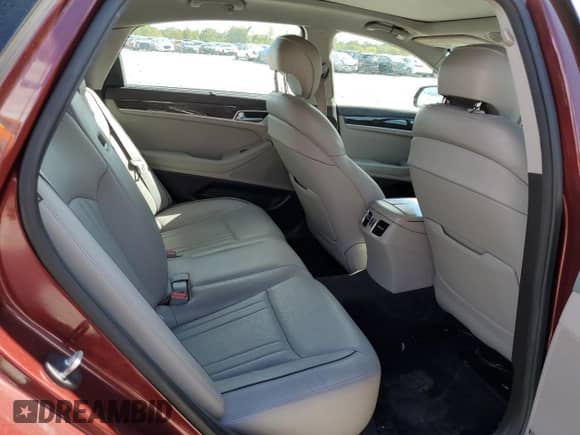 2015 Hyundai Genesis 3.8L с VIN KMHGN4JE3FU020077, выставлен на аукционе Copart как лот 70683264 с пробегом 113 735 миль миль и Списание • Salvage title. История ставок и продаж доступна на DreamBid. Изображение 10.