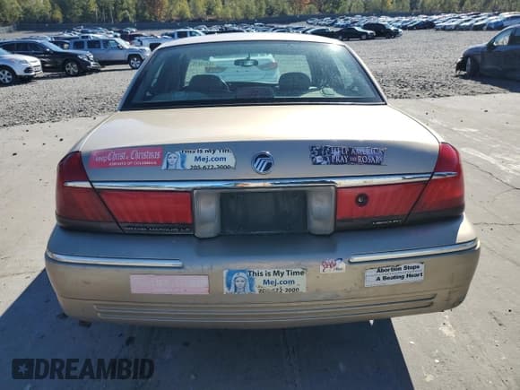 ✅ 2000 Mercury Grand Marquis LS • VIN: 2MEFM75W0YX601831 • Lot: 85825815. Wystawiony na Copart z przebiegiem 184 307 mil. Bezpłatny archiwum sprzedaży aukcyjnych z USA i szczegółowy raport historii pojazdu na DreamBid. Zdjęcie 6.