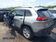 ✅ 2015 Jeep Cherokee Sport • VIN: 1C4PJLAB9FW669709 • Lot: 42947960. Wystawiony na IAAI z przebiegiem 139 538 mil. Bezpłatny archiwum sprzedaży aukcyjnych z USA i szczegółowy raport historii pojazdu na DreamBid. Zdjęcie 3.