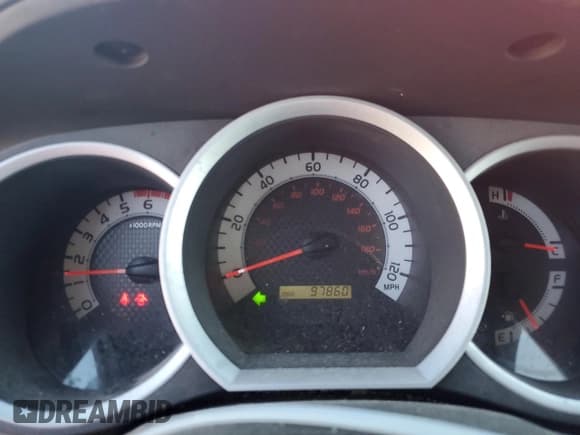 ✅ 2014 Toyota Tacoma • VIN: 3TMLU4EN4EM141865 • Лот: 87186835. Опубликован ранее на Copart с пробегом 97 860 миль. Бесплатный доступ к архиву аукционных продаж из США и подробный отчёт об истории автомобиля на DreamBid. Изображение 9.