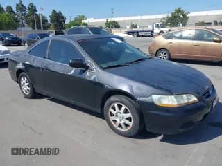 ✅ 2001 Honda Accord EX • VIN: 1HGCG32761A018214 • Лот: 42225412. Опубликован ранее на IAAI с пробегом 204 648 миль. Бесплатный доступ к архиву аукционных продаж из США и подробный отчёт об истории автомобиля на DreamBid. Изображение 1.