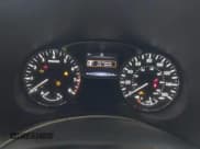 ✅ 2018 Nissan Pathfinder S • VIN: 5N1DR2MN9JC634377 • Lot: 43792754. Wystawiony na IAAI z przebiegiem 78 540 mil. Bezpłatny archiwum sprzedaży aukcyjnych z USA i szczegółowy raport historii pojazdu na DreamBid. Zdjęcie 7.