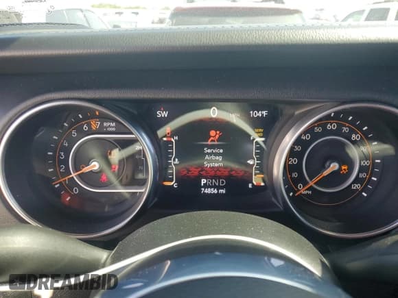 ✅ 2020 Jeep Gladiator Overland • VIN: 1C6HJTFG4LL162262 • Lot: 57261325. Wystawiony na Copart z przebiegiem 74 856 mil. Bezpłatny archiwum sprzedaży aukcyjnych z USA i szczegółowy raport historii pojazdu na DreamBid. Zdjęcie 9.