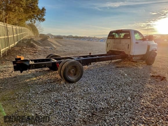 ✅ 2020 Chevrolet Silverado 1500 • VIN: 1HTKHPVH3LH230391 • Лот: 96708795. Опубликован ранее на Copart с пробегом Не указан. Бесплатный доступ к архиву аукционных продаж из США и подробный отчёт об истории автомобиля на DreamBid. Изображение 3.