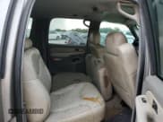 ✅ 2001 GMC Yukon XL SLT • VIN: 1GKEC16T01J311187 • Лот: 62807815. Опубликован ранее на Copart с пробегом 235 431 миль. Бесплатный доступ к архиву аукционных продаж из США и подробный отчёт об истории автомобиля на DreamBid. Изображение 11.