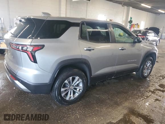 ✅ 2025 Chevrolet Equinox FWD LT • VIN: 3GNAXHEG0SL213001 • Lot: 81277365. Listed on Copart with 18,289 mi. Free auction sales archive from the USA and detailed vehicle history report at DreamBid. Image 3.