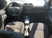 ✅ 2014 Mitsubishi Mirage ES • VIN: ML32A4HJ0EH012963 • Lot: 80886565. Wystawiony na Copart z przebiegiem 73 387 mil. Bezpłatny archiwum sprzedaży aukcyjnych z USA i szczegółowy raport historii pojazdu na DreamBid. Zdjęcie 8.