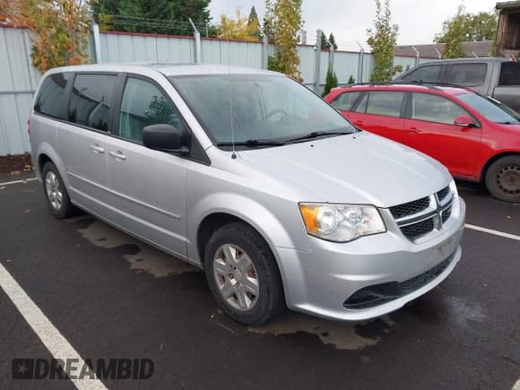 ✅ 2011 Dodge Grand Caravan Express • VIN: 2D4RN4DG9BR602124 • Lot: 43426833. Wystawiony na IAAI z przebiegiem 114 495 mil. Bezpłatny archiwum sprzedaży aukcyjnych z USA i szczegółowy raport historii pojazdu na DreamBid. Zdjęcie 1.