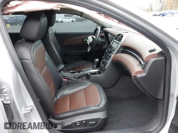 ✅ 2015 Chevrolet Malibu LTZ • VIN: 1G11F5SL3FF282110 • Lot: 43516279. Listed on IAAI with 131,961 mi. Free auction sales archive from the USA and detailed vehicle history report at DreamBid. Image 17.
