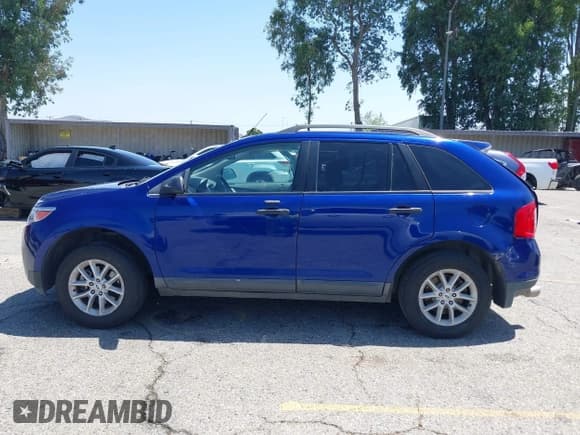 ✅ 2014 Ford Edge SE • VIN: 2FMDK3GC3EBB39697 • Lot: 42304493. Wystawiony na IAAI z przebiegiem 176 412 mil. Bezpłatny archiwum sprzedaży aukcyjnych z USA i szczegółowy raport historii pojazdu na DreamBid. Zdjęcie 14.